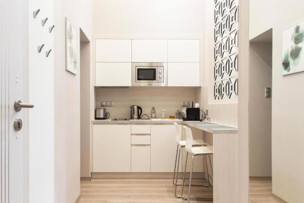 Revay 20 Suites By Corall Budapest Exteriör bild