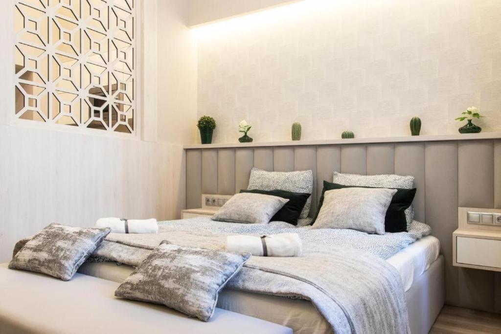 Revay 20 Suites By Corall Budapest Exteriör bild