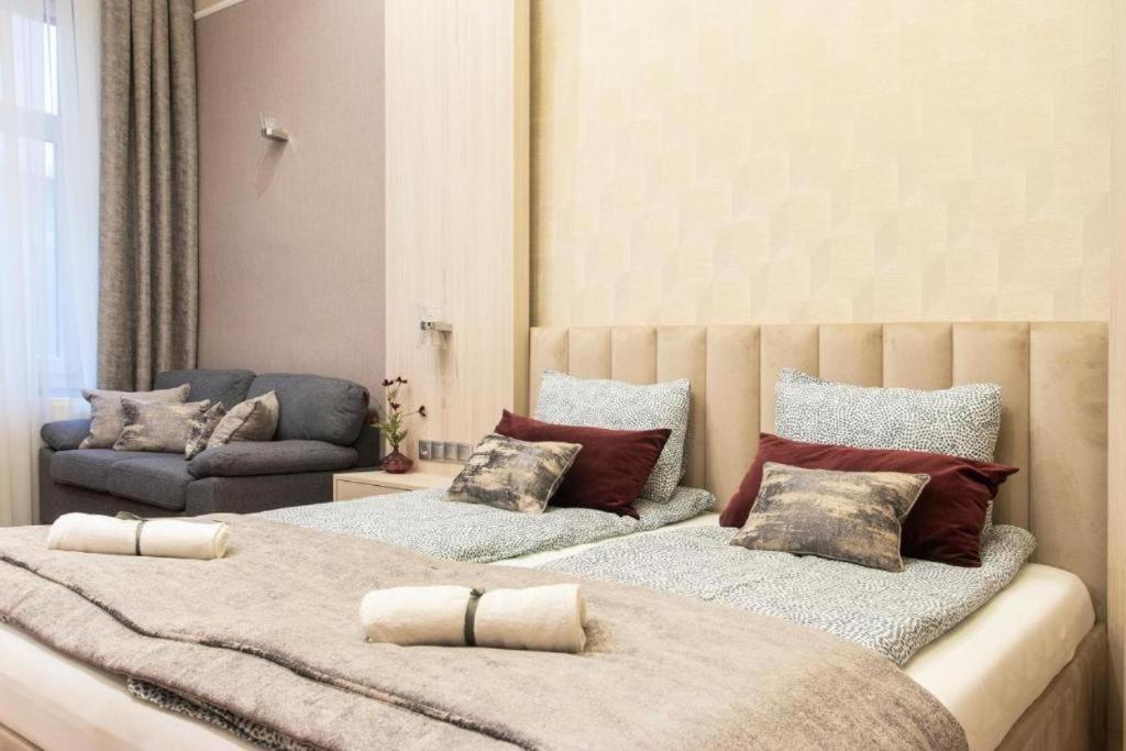 Revay 20 Suites By Corall Budapest Exteriör bild