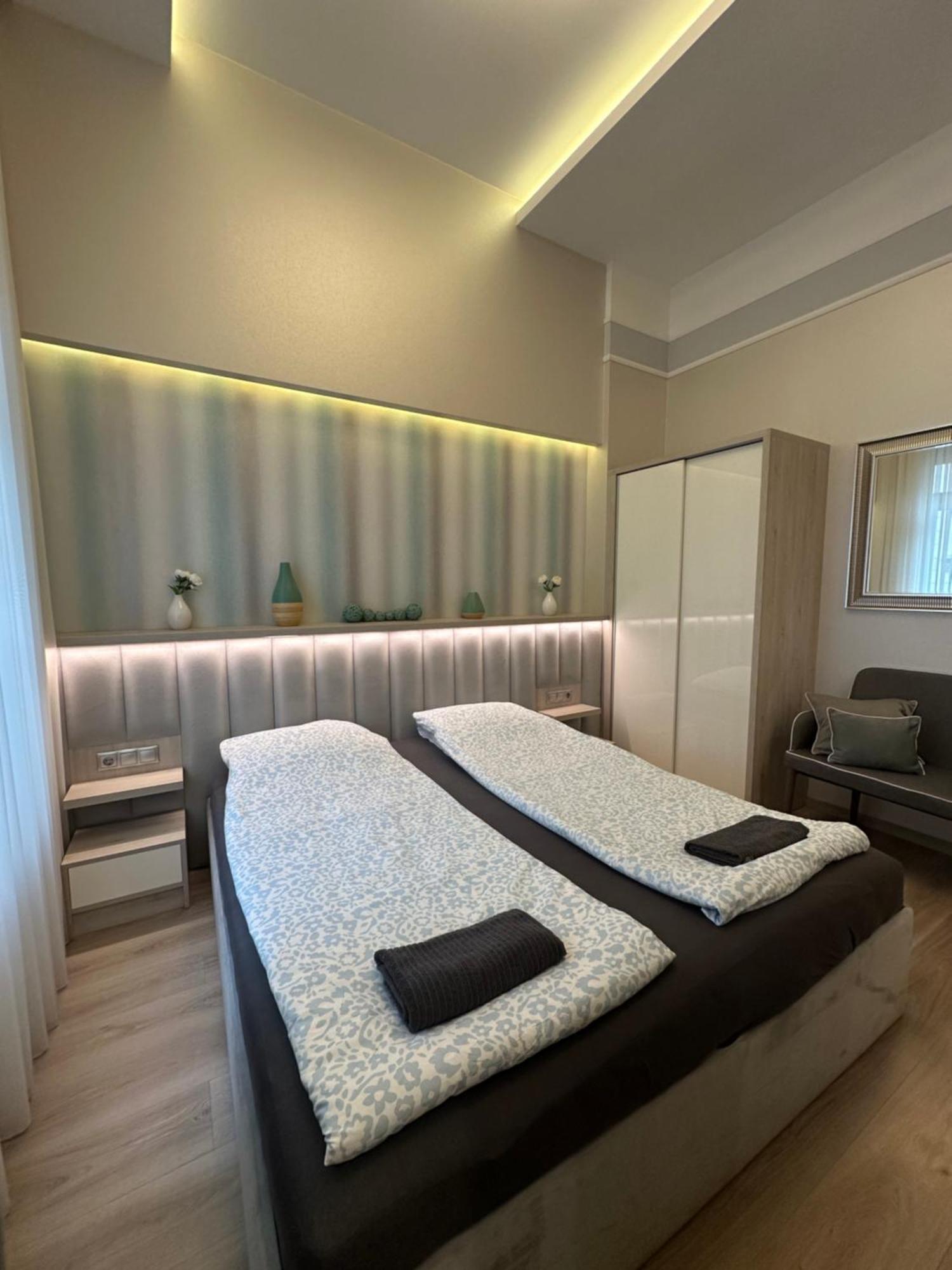 Revay 20 Suites By Corall Budapest Exteriör bild