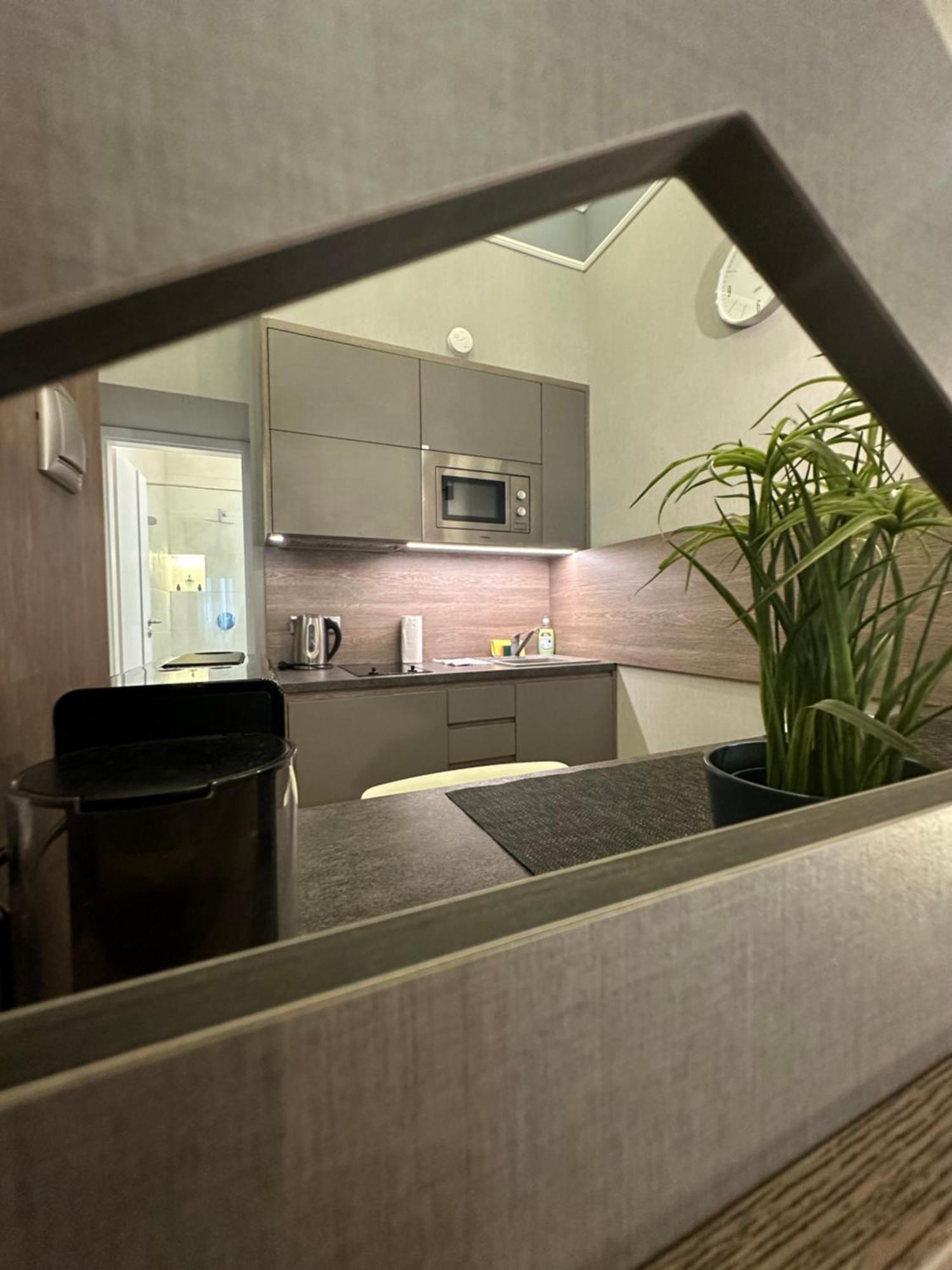 Revay 20 Suites By Corall Budapest Exteriör bild
