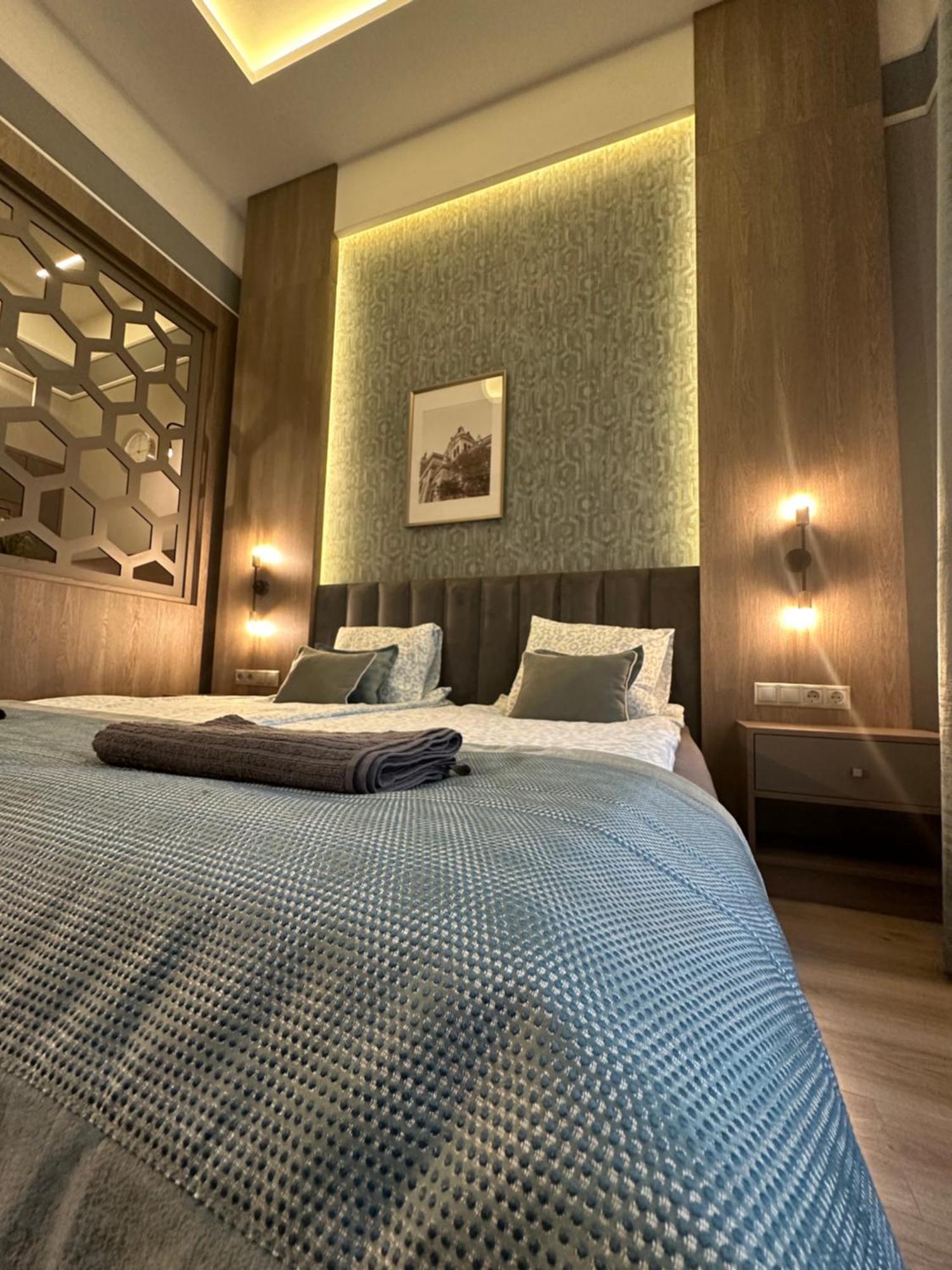 Revay 20 Suites By Corall Budapest Exteriör bild