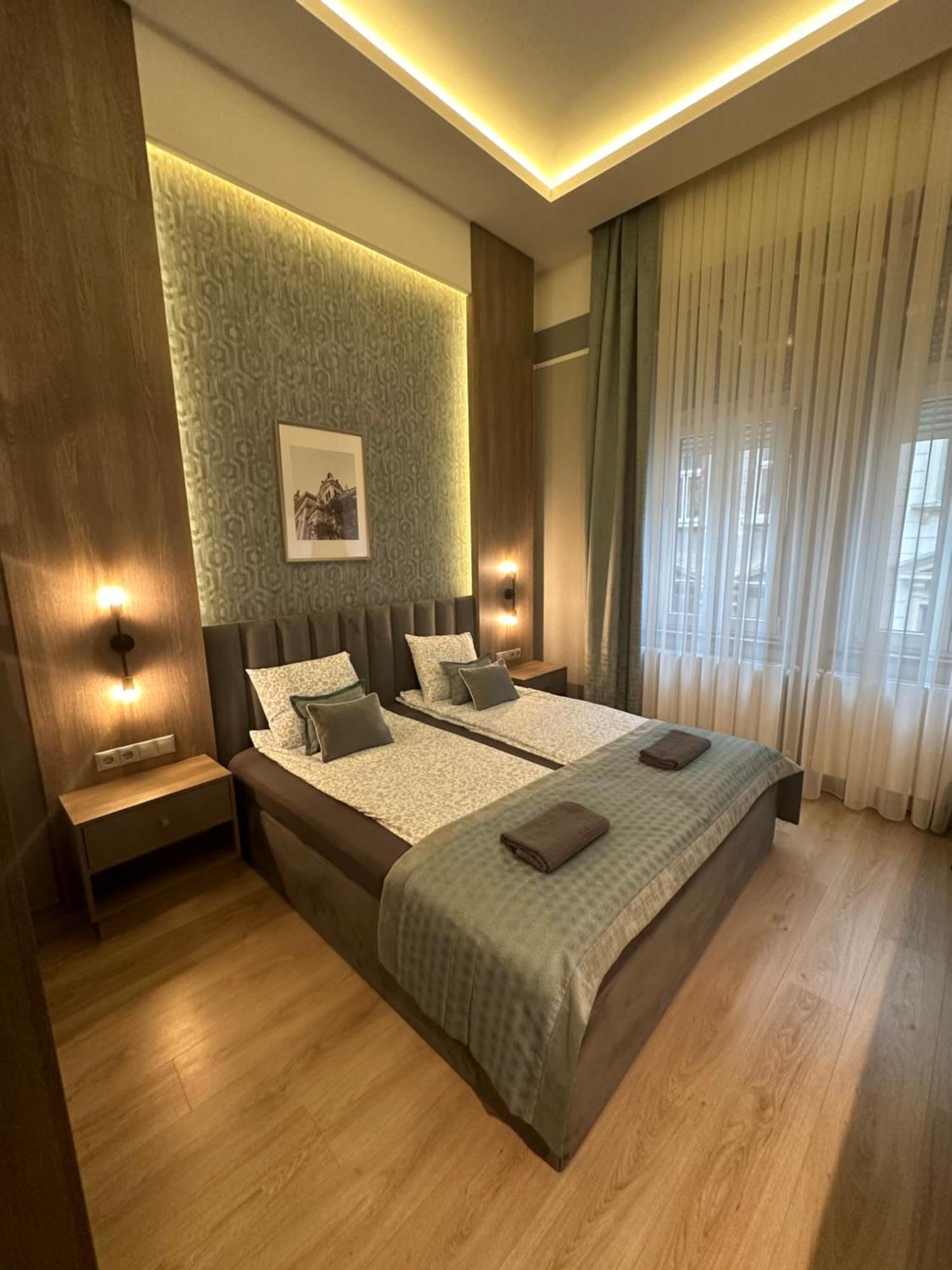 Revay 20 Suites By Corall Budapest Exteriör bild