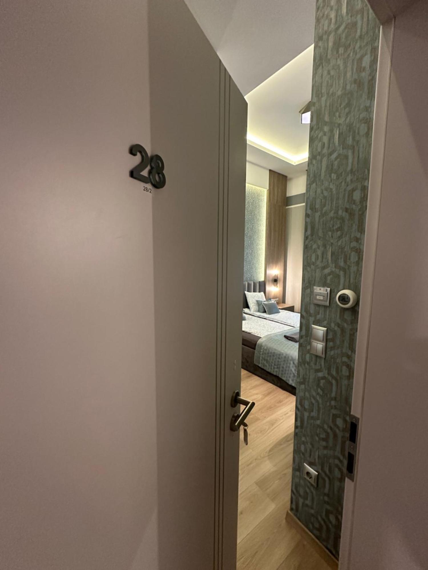 Revay 20 Suites By Corall Budapest Exteriör bild