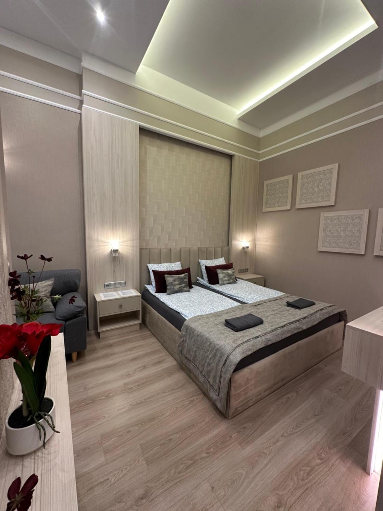 Revay 20 Suites By Corall Budapest Exteriör bild